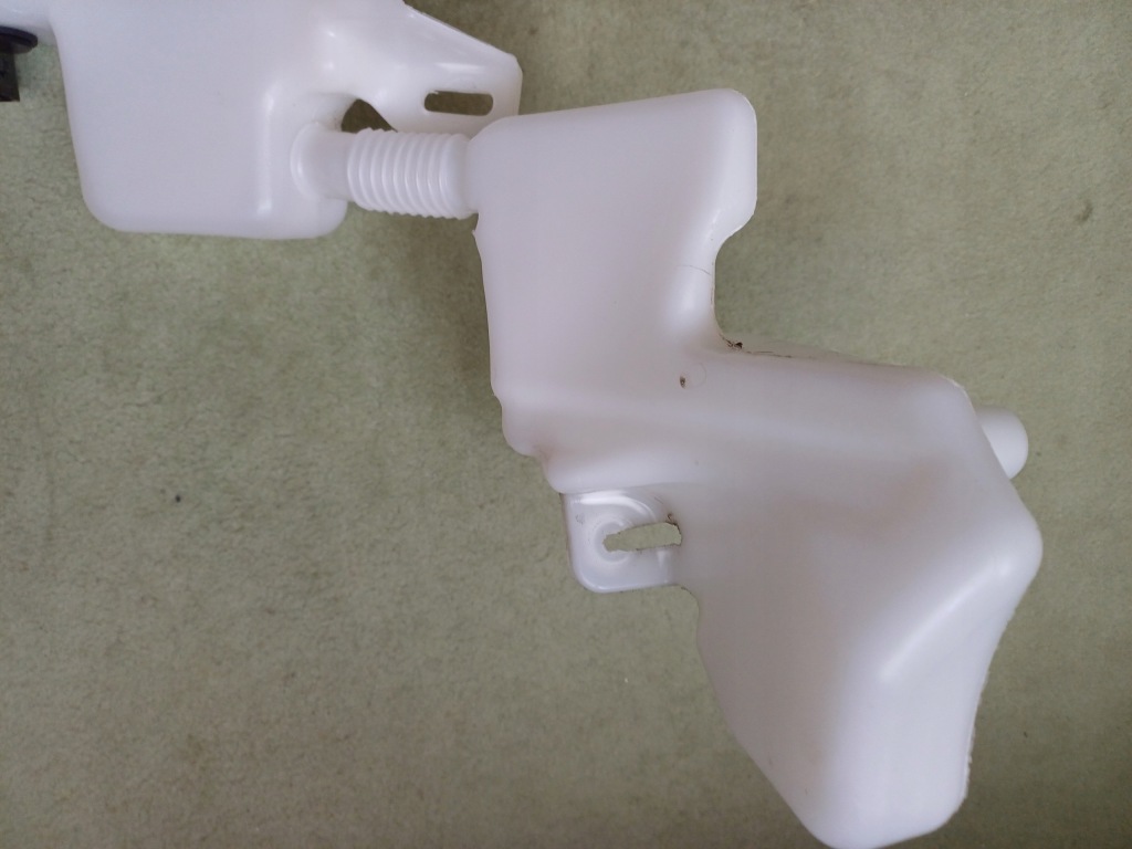 фото №8, Vw arteon r-line fl новый оригинальный бак омывателя насос 3g8955448b