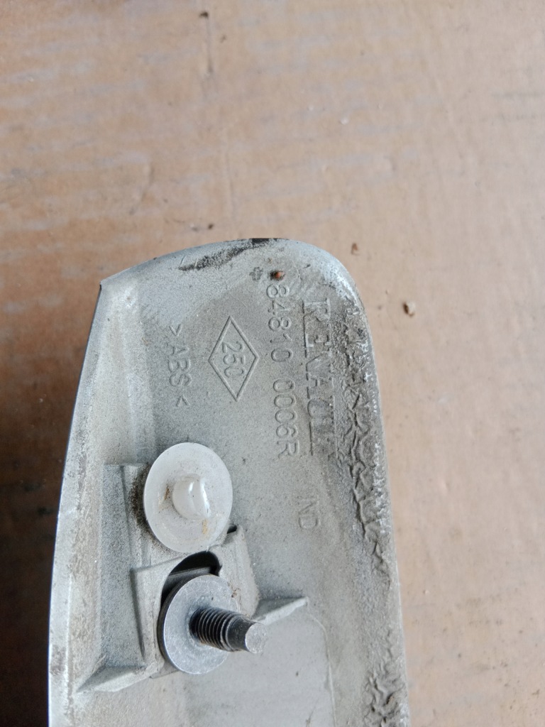 фото №3, Накладка задній кришки renault scenic iii 848100006r