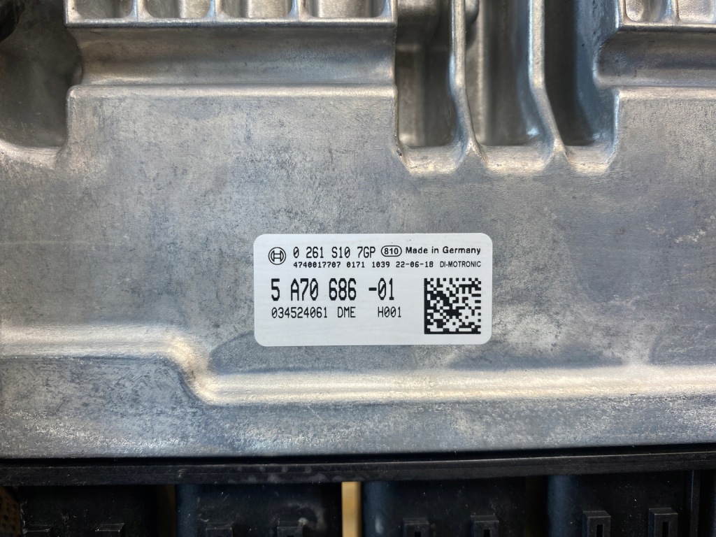 Бортовой компьютер блок управления двигателя ecu mini f55 f56 f57 2.0i 5a70686 0261s107gp Цена