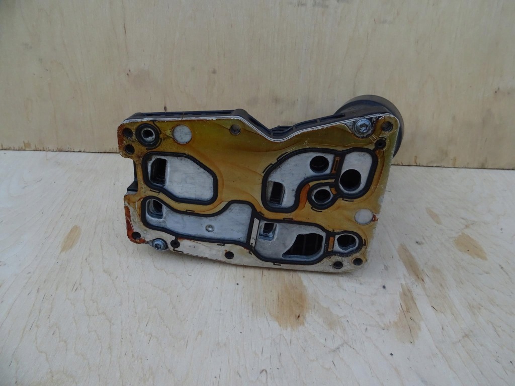 Bmw mini r55 r56 r57 r60 n47 основание фильтра масла 8507150 Оригинал