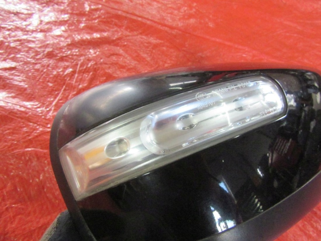 Mazda cx7 2010 зеркало правое поворотник 10pin европа Недорого