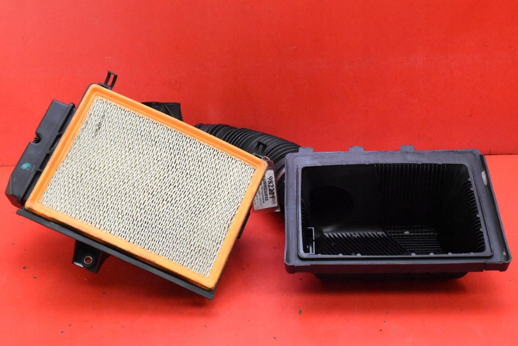 фото №8, Корпус фильтра воздуха 53013804ac jeep grand cherokee iii wk 3.7 v6 210km