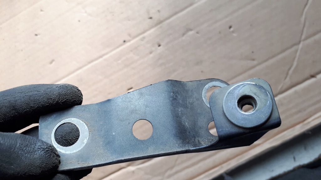 фото №6, A7 4g s7 кронштейн крыла правый перед 4g8809322