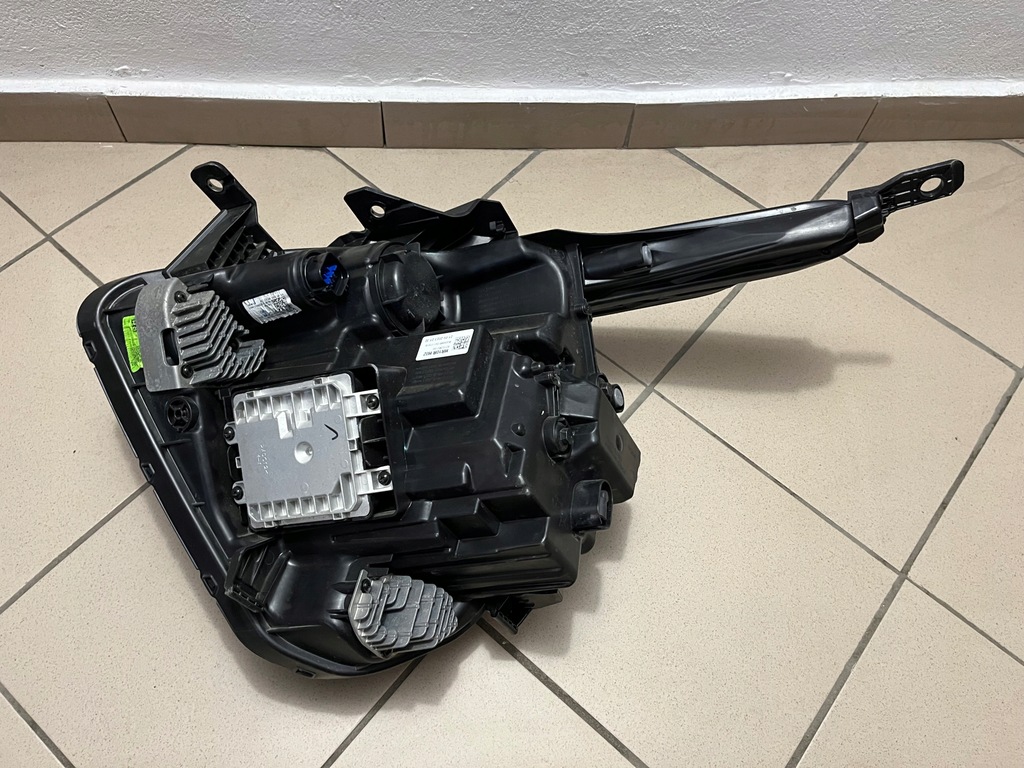 фото №16, Kia sportage v 5 full led 21- лампа передня перед права