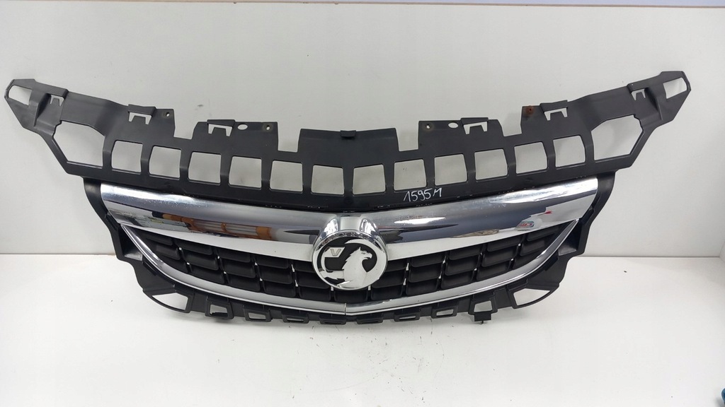 фото №1, Opel astra j решётка радиатора решётка радиатора хром