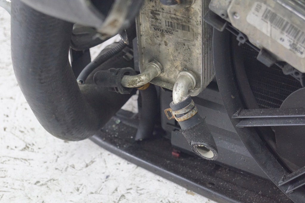 фото №13, Pas передний радиатор volvo v50 lift 2.4 d