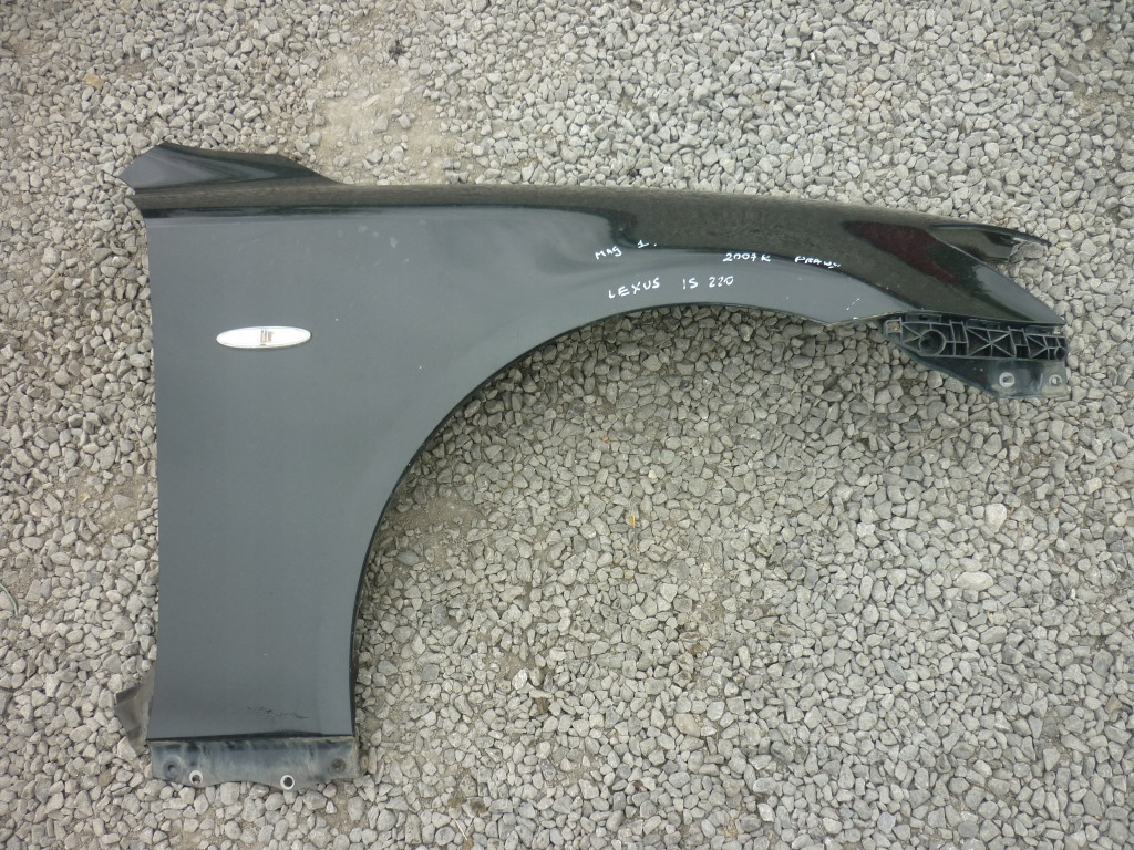 Купити Lexus is220d 2 крило перед передній правий чорний