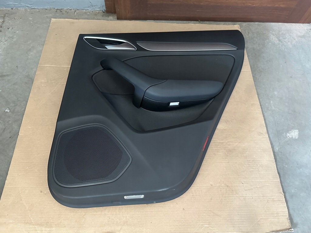 фото №4, Обивка, обшивка дверь правый задняя audi q3 8u