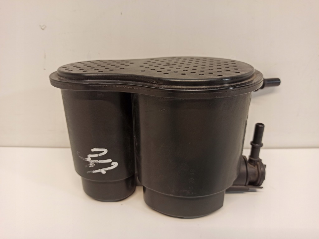 фото №1, Фильтр угольный audi a5 a4 8w 8w0201799c