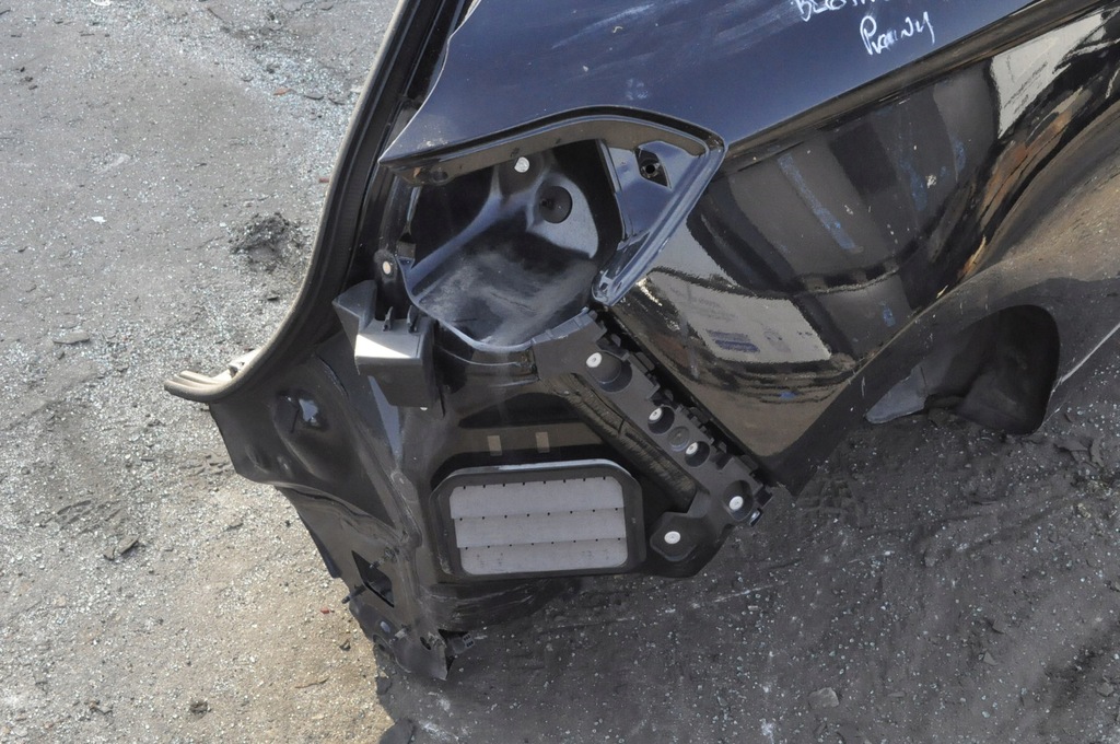 фото №7, Ford fiesta mk8 четверть крыло правый задняя задний