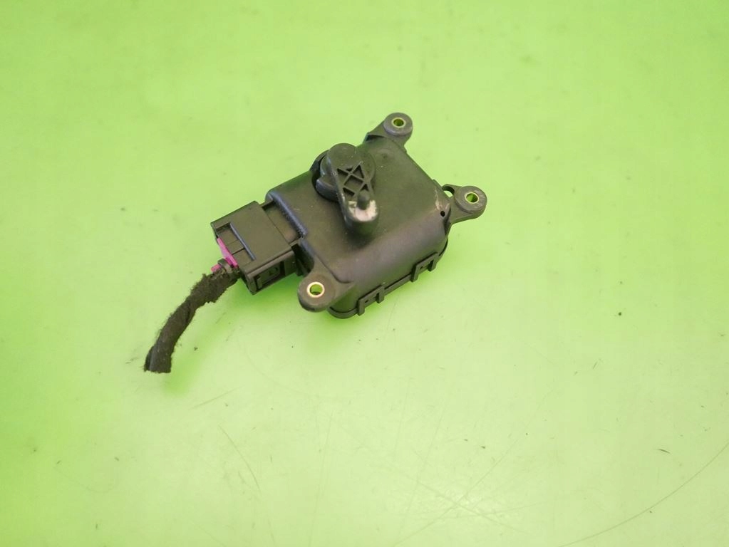 фото №7, Моторчик обігрівача 4b1820511b audi a6 c5 2.4 v6