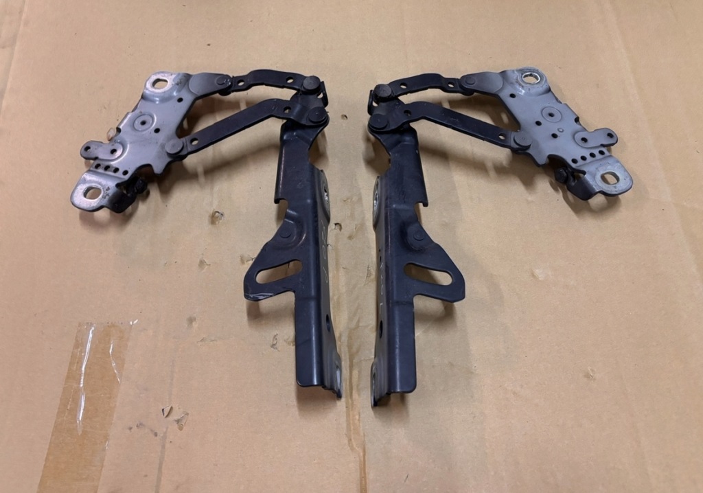 Купить Bmw f20 петли капот правый левый комплект 139896