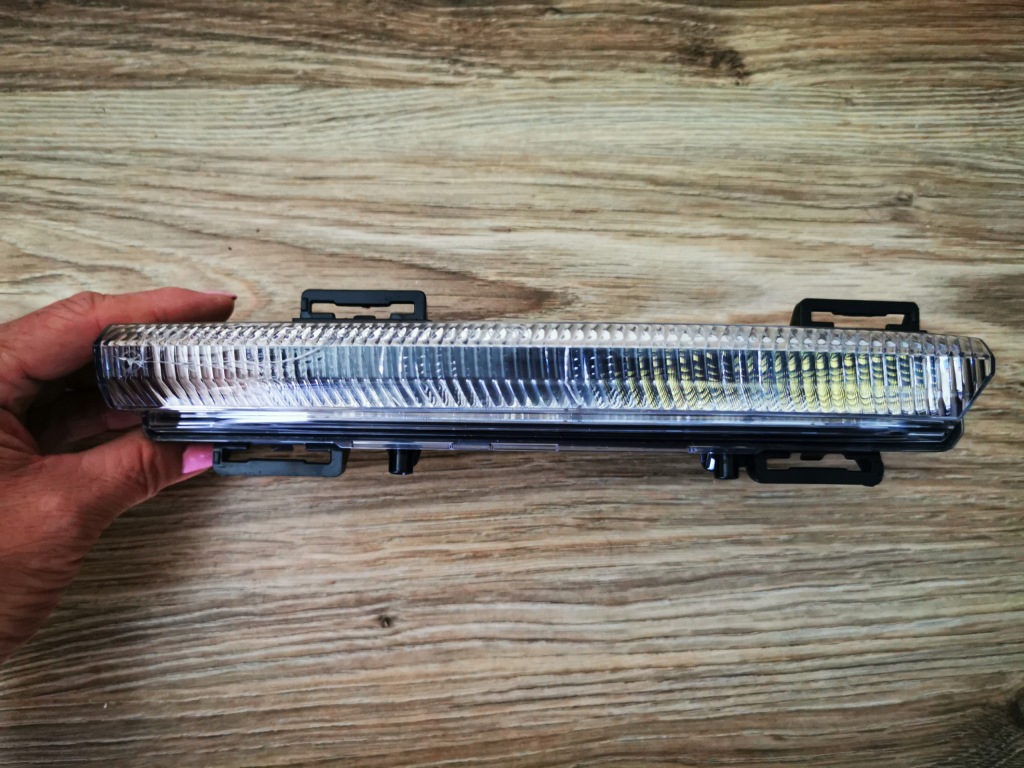 Купить Mercedes w204 ,212 ,207 противотуманная фара led правый