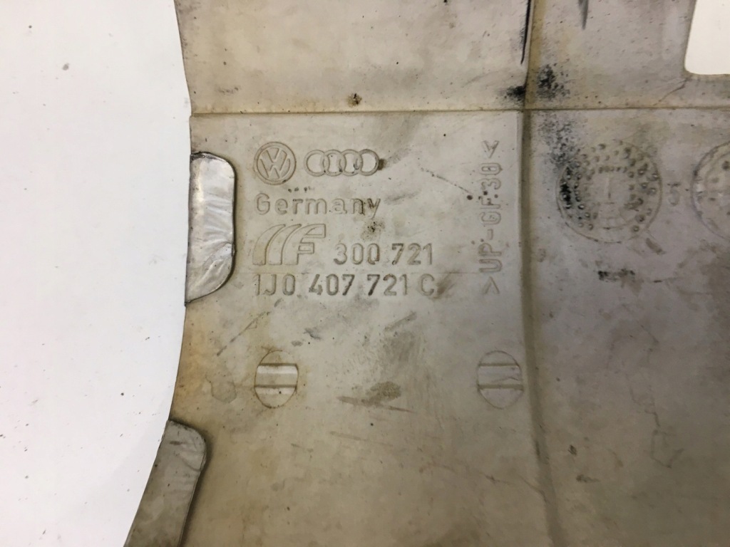 Накладка шарнир полуось 1j0407721c vw caddy 2k 2k5 2.0 tdi dfs 18r Киев