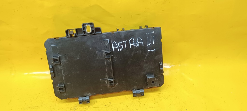 фото №12, Коробка предохранителей astra iii h 1,6b 13222173