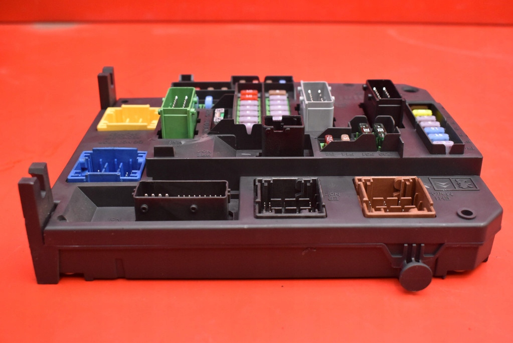 фото №7, Коробка предохранителей bsi 9664992380 peugeot 508 1 i 2.0 hdi 163 km 10-14