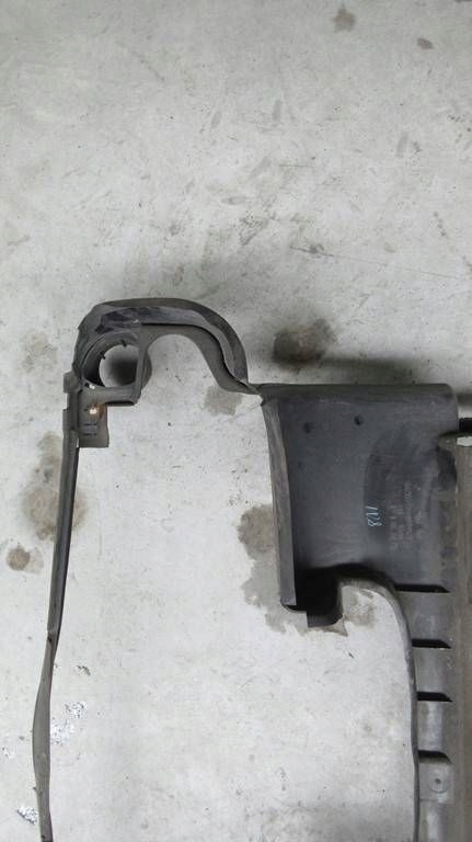 фото №5, Mercedes-benz r w251 2515000916 корпус впуск канал повітря інтеркулер