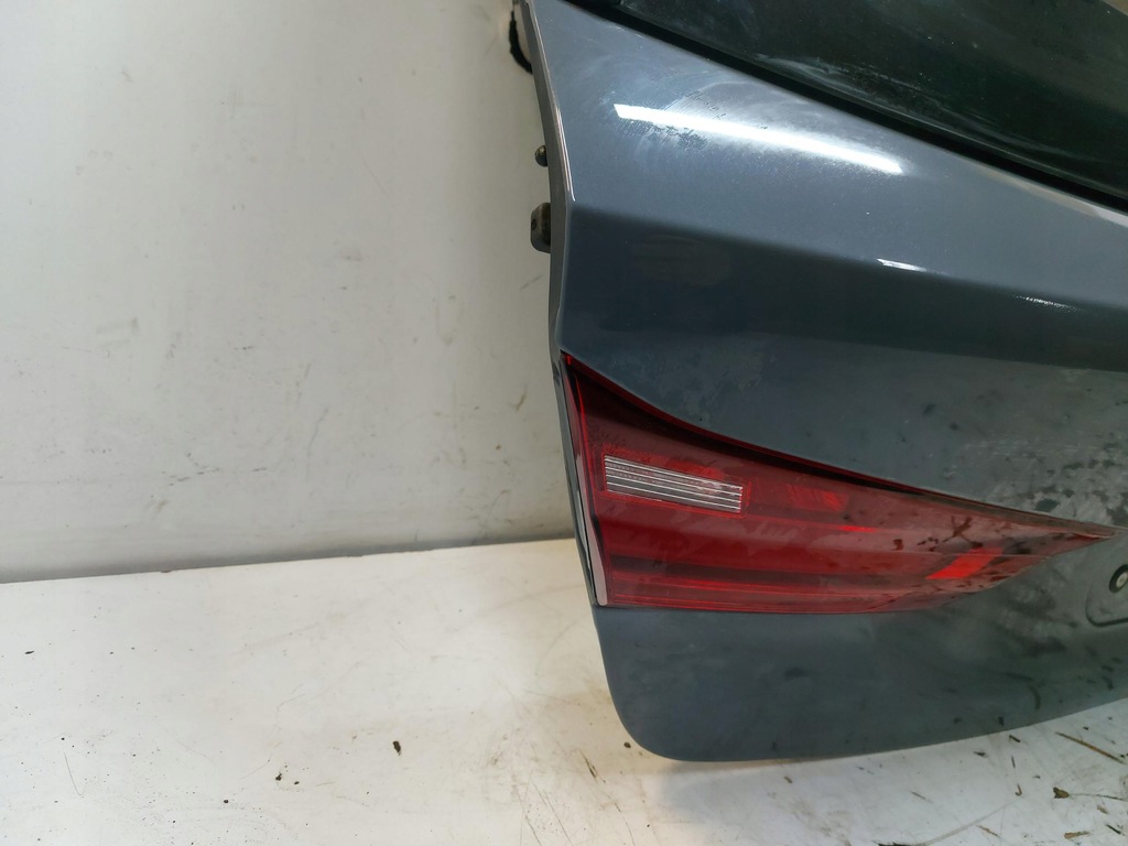 фото №5, Bmw f40 118i кришка багажника кришка багажника c3n комплектна лампи