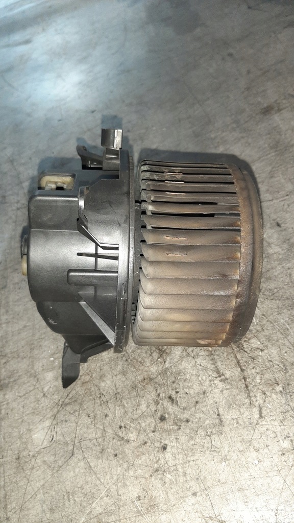 фото №4, Повітродувка a43000800 fiat grande punto