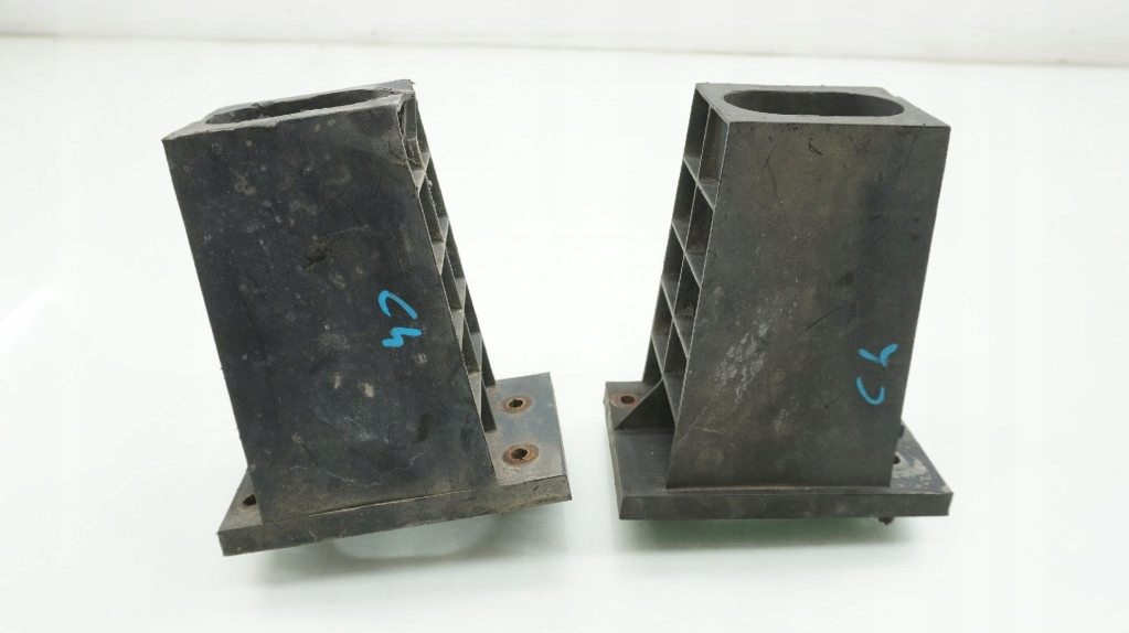 Citroen c4 picasso кронштейн  бампера абсорбер перед комплект 9658842580 Недорого