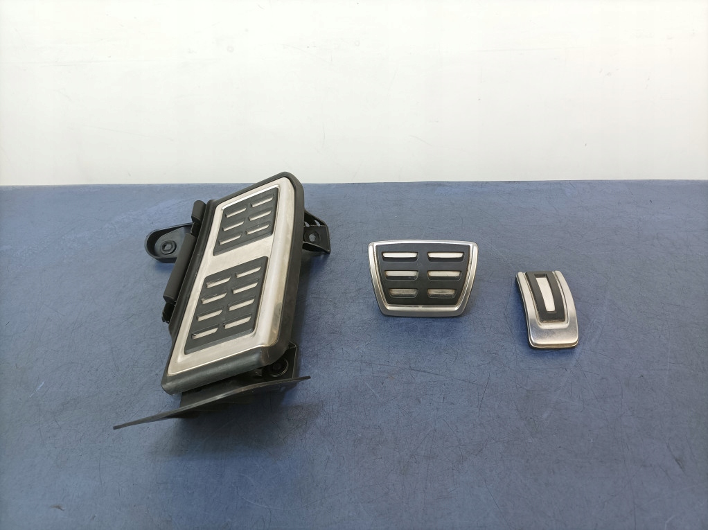 фото №1, Vw arteon накладки na педали подножка 5q1864551a