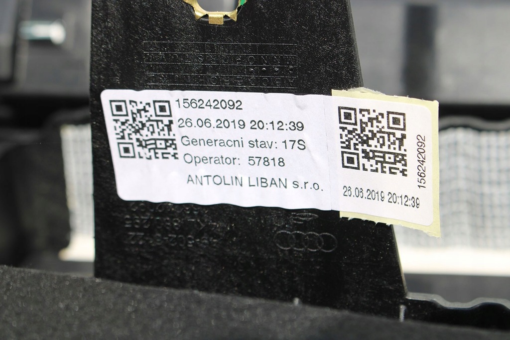 фото №6, Audi q8 e-tron консоль pulpit 4m 4kl857001 приборная панель приборная приборная панель pulpit