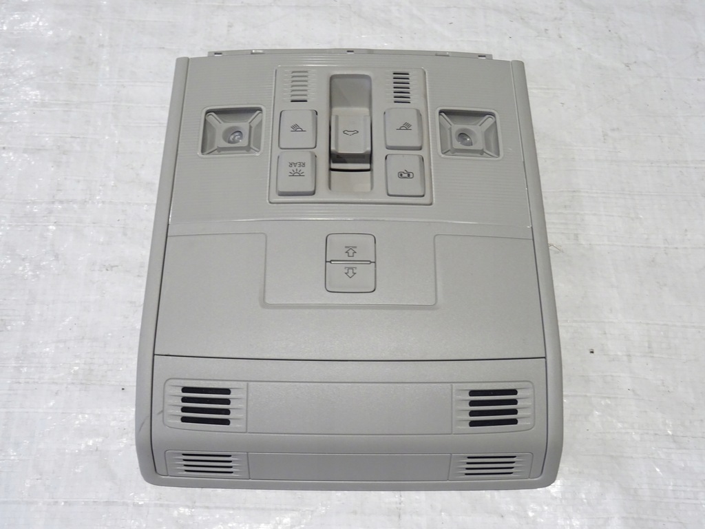 фото №1, Лампа освітлення кабіни перед vw golf sportsvan