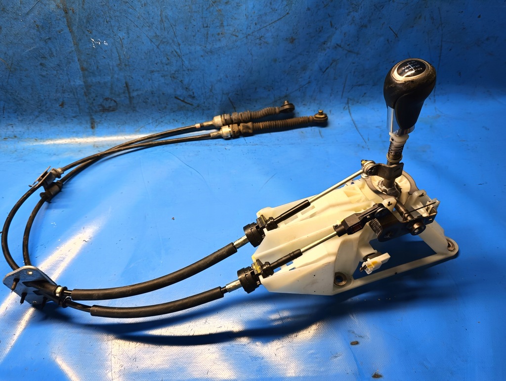 фото №7, Выборщик домкрат ручка тросы переключения передач mazda 3 iii bm 2.0 b