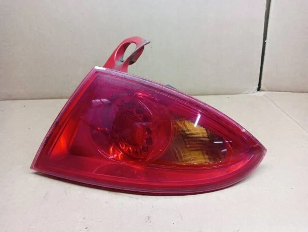 фото №1, Seat leon ii lift лампа задня задня права 1p0945096f