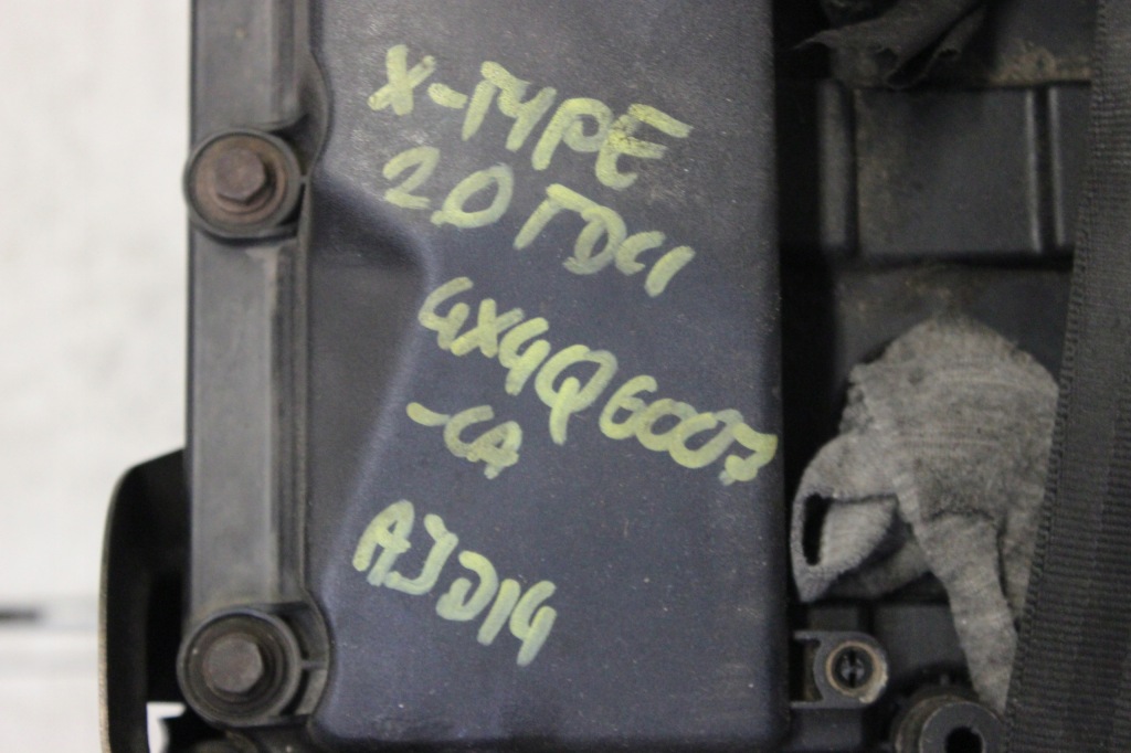 Двигун стійку  jaguar x-type 2.0 d 4x4q6007ca ajdi4 Зі Шроту