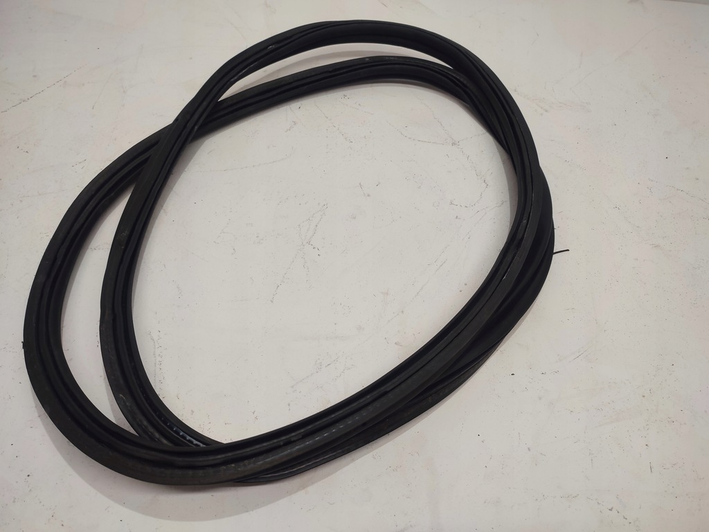 фото №1, Citroen ds5 прокладка дверь левый задняя