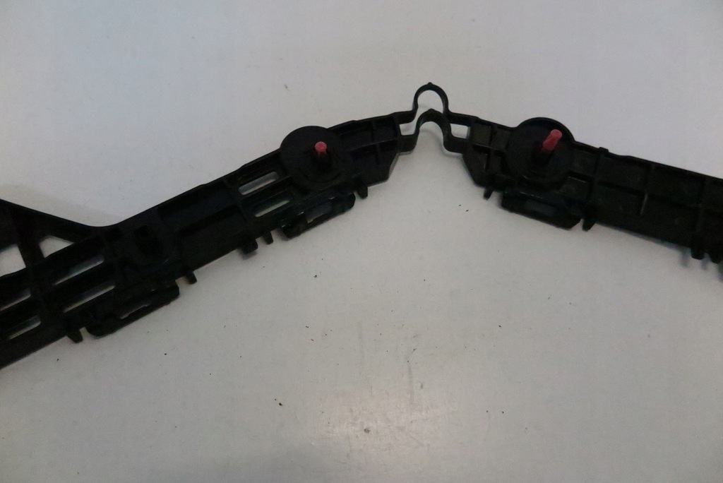 фото №8, Направляющая бампера левый задняя toyota camry 52576-33130