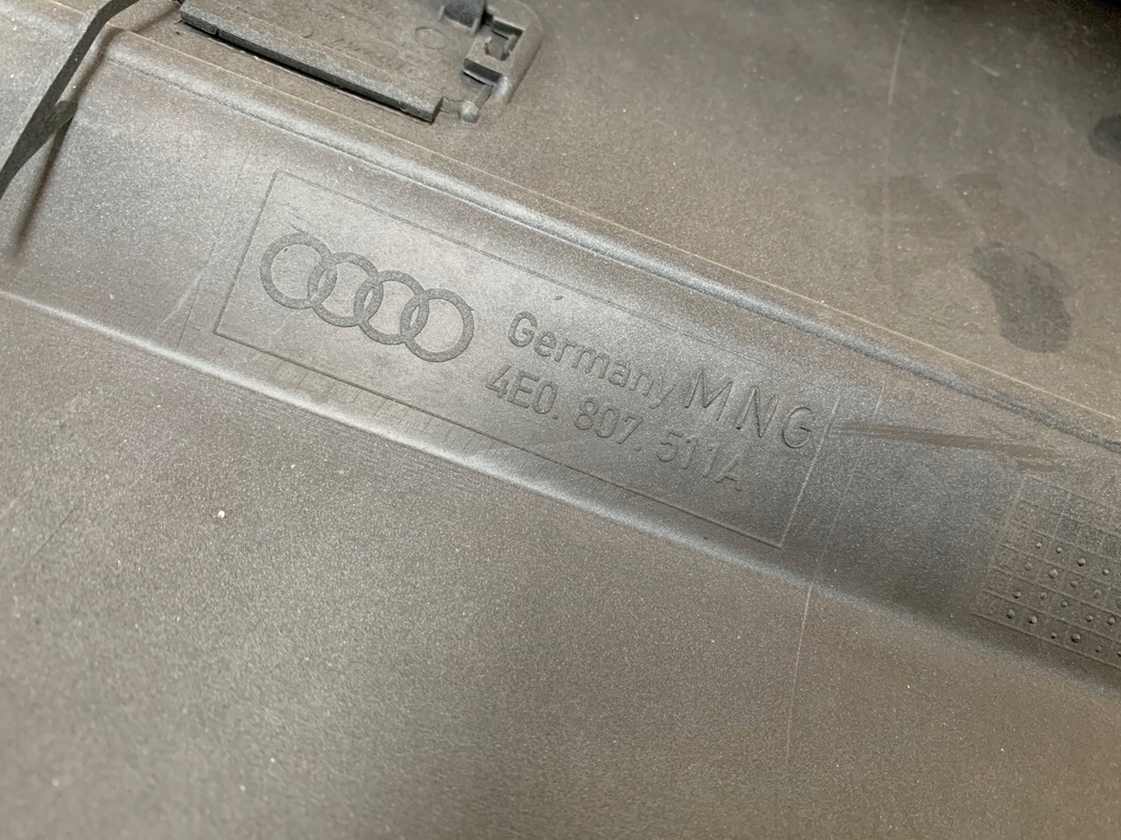 фото №7, Audi a8 d3 бампер задній