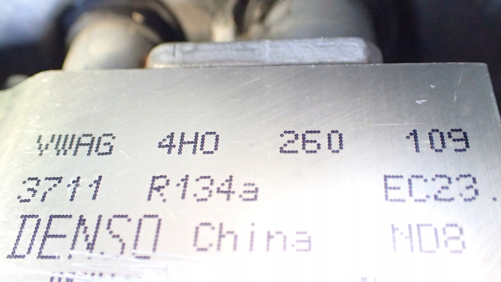 фото №8, Радиатор отопителя + клапан 4h0260109