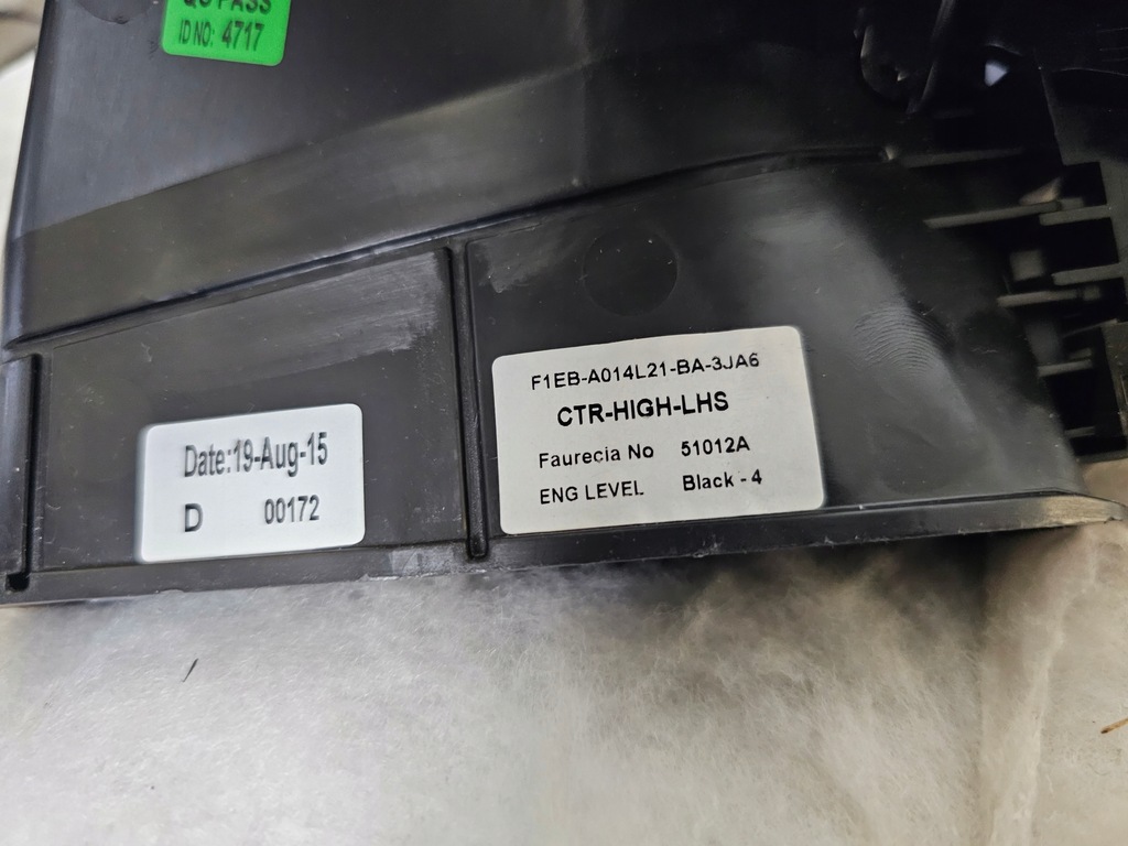 фото №9, Панель рамка корпус радио консоли решётка обдув dekor ford focus mk3 синхронизация