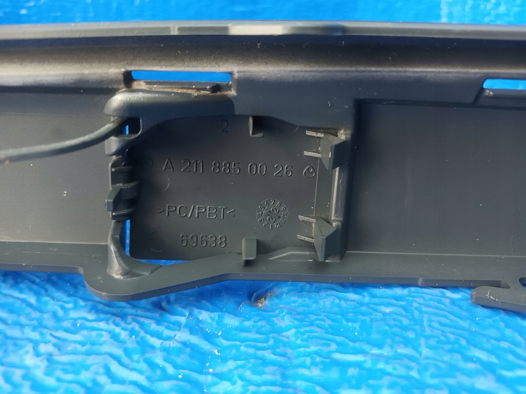 фото №10, W211 молдинг накладка бампера перед a2118850026