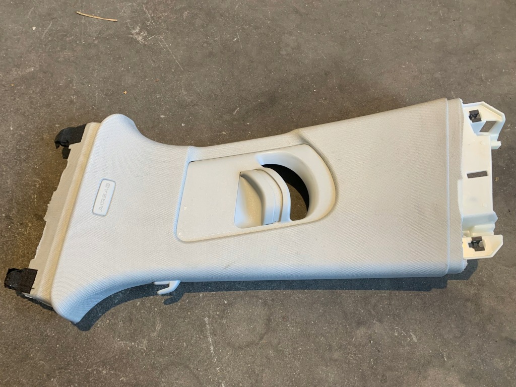 фото №1, Audi a6 c8 захист стійка b ліва 4k0867243c