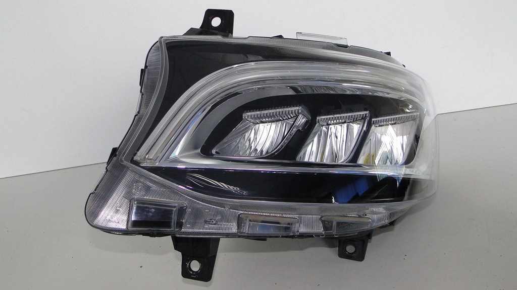 фото №4, Mercedes sprinter w907 907 w910 910 лампа левая led high performance