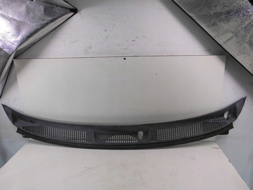 фото №10, Opel agila a жабо пластиковый