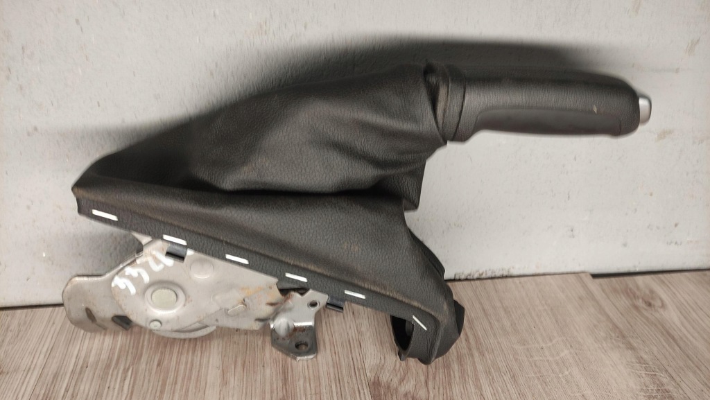 Купить Opel adam тормоз ручной 13426302