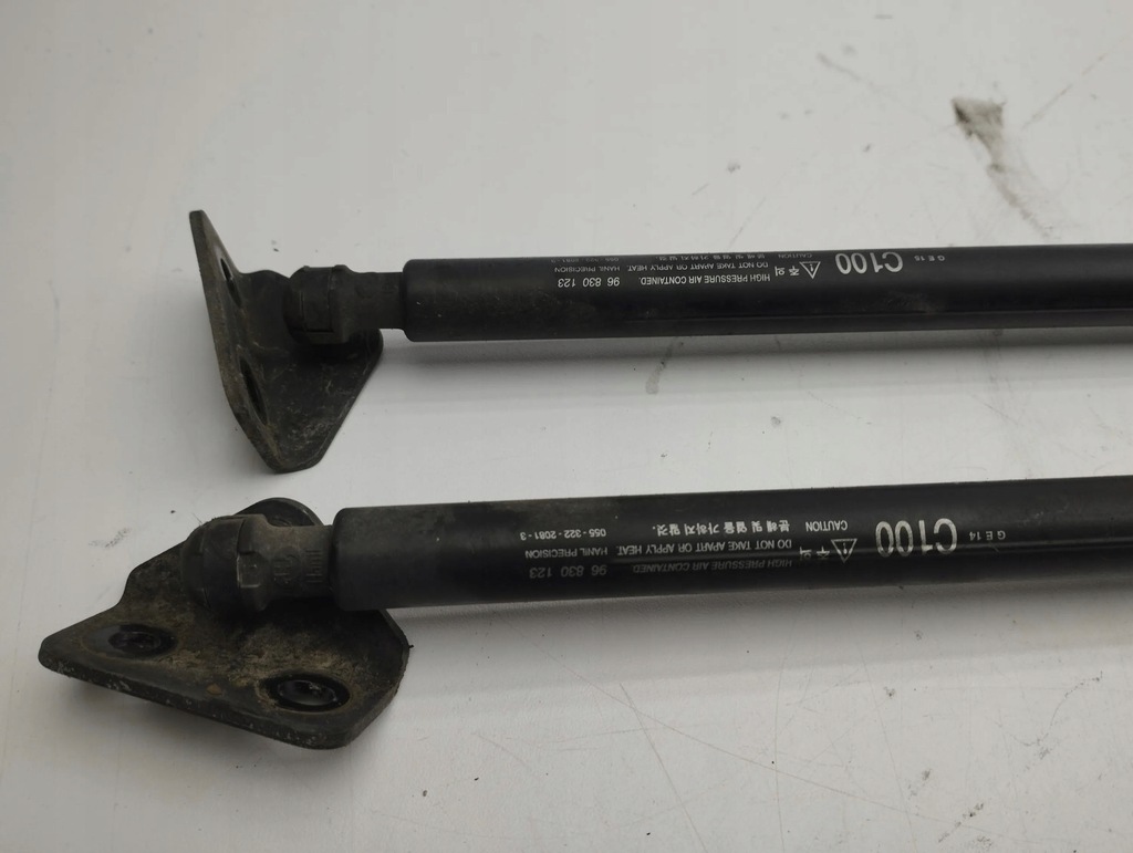 фото №6, Chevrolet captiva 2007 комплект амортизатор кришки задній багажника