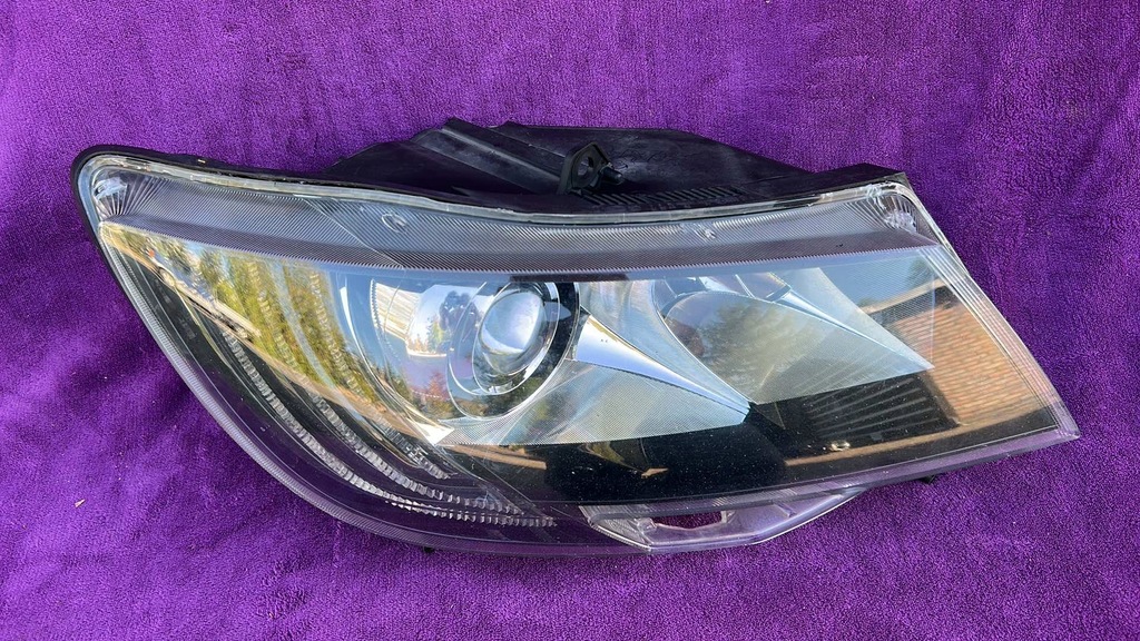 фото №8, Лампа skoda superb bi ксенон led права europa 3t1941016h