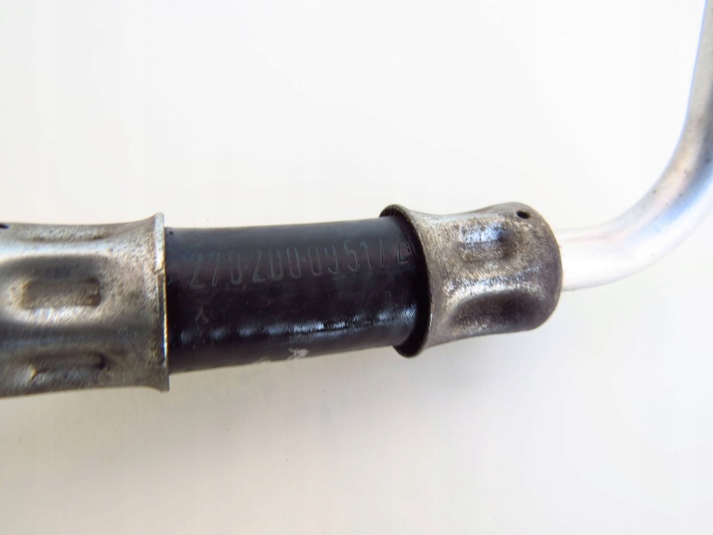 Шланг пабтрубок  трубка воды жидкости a2782000951 mercedes cls w218 w212 4.7 v8 Цена