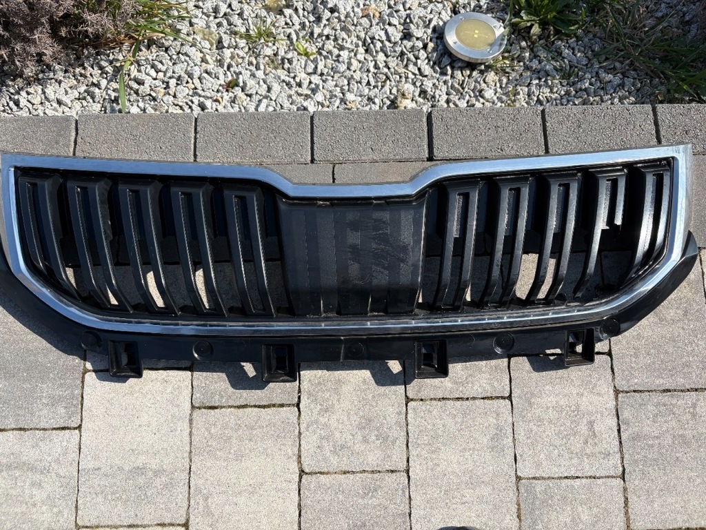 фото №1, Решётка радиатора решётка радиатора skoda karoq 2017-2021 57a853653b