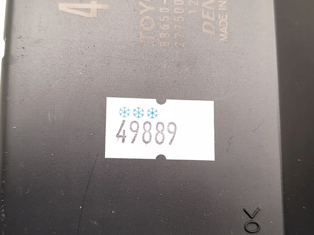 фото №7, Lexus es панель кондиціонера 300h full hybrid 131kw 178 hp 88650-33f40