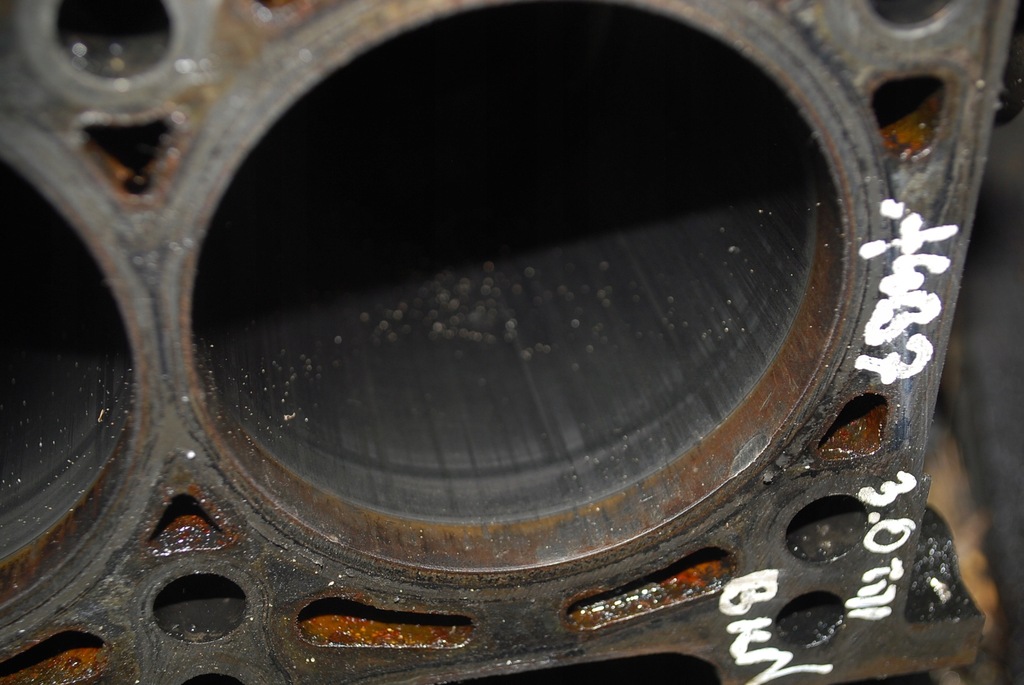 фото №14, Блок двигателя 3.0 tdi bkn исправный 100%