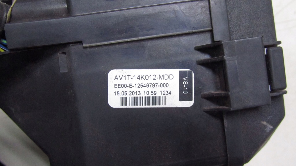 фото №5, Ford b-max 1.5 коробка запобіжників 12-17 265