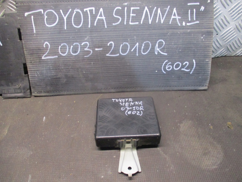 фото №1, Модуль комфорта 89222-08032 toyota sienna ii 03-10r