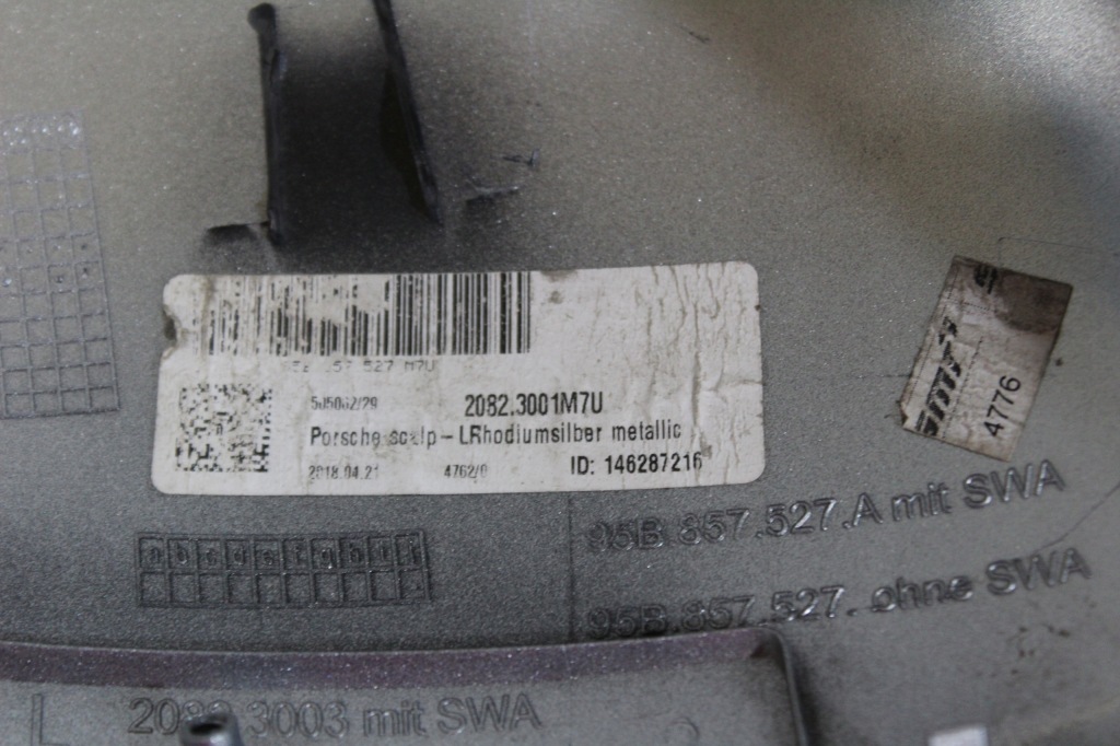 Захист корпус дзеркало ліва porsche macan оригінальний номер 95b857527a Зі Шроту