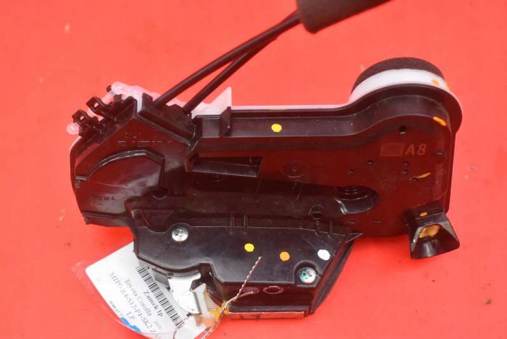 фото №1, Замок двері лівий перед передній eu toyota corolla e21 19-